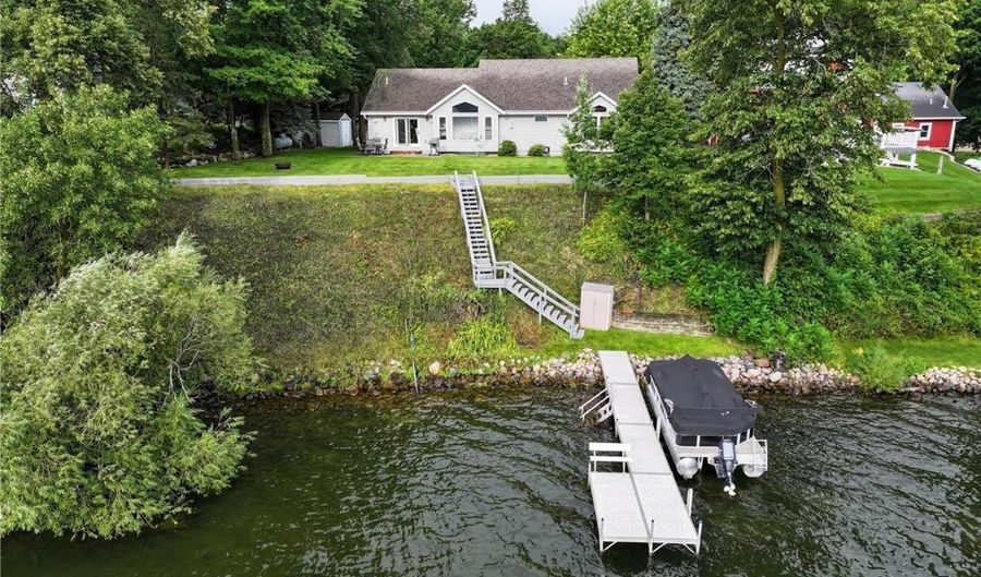 6267 Bedman Dr NW, Alexandria, MN 56308 - 4 Beds, 3 Bath