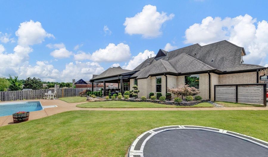 5988 WINDSOR Fls, Arlington, TN 38002 - 4 Beds, 3 Bath