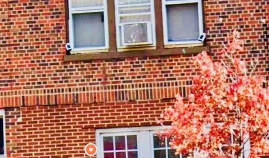 422 Avenue C, Bayonne, NJ 07002 - 4 Beds, 2 Bath