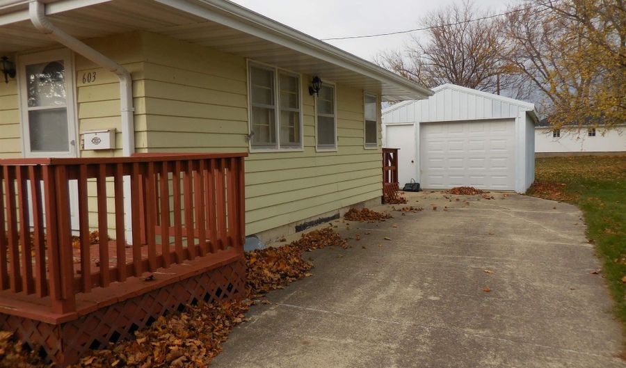 603 Cedar St, Adair, IA 50002 - 2 Beds, 1 Bath