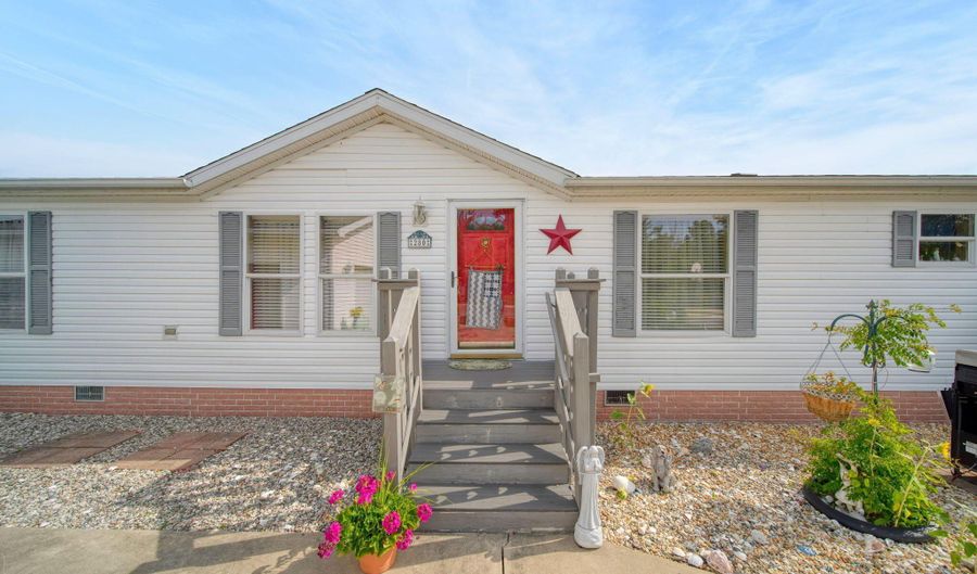 280 Stieff, Adrian, MI 49221 - 3 Beds, 2 Bath