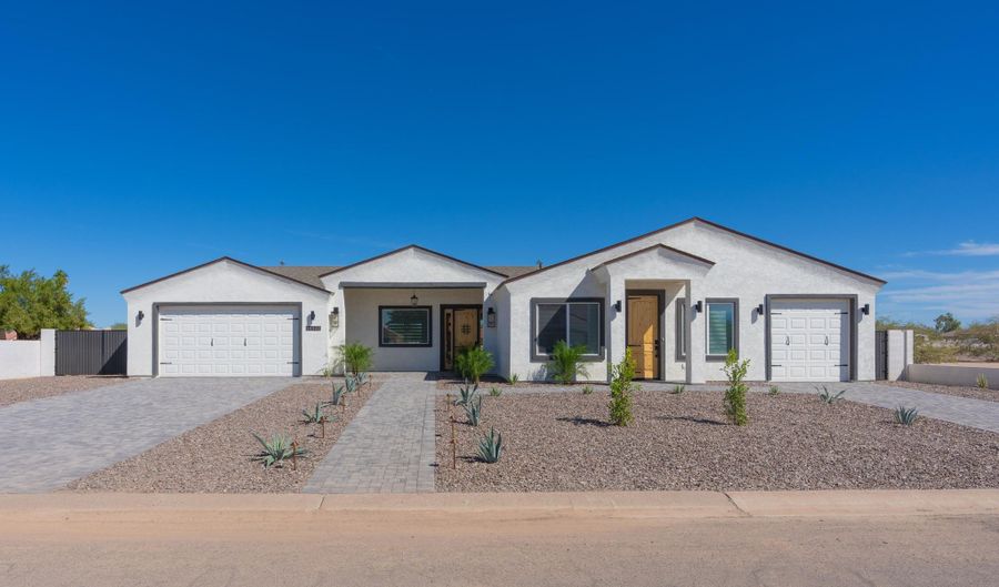 14833 S BROOK HOLLOW Rd, Arizona City, AZ 85123 - 4 Beds, 3 Bath