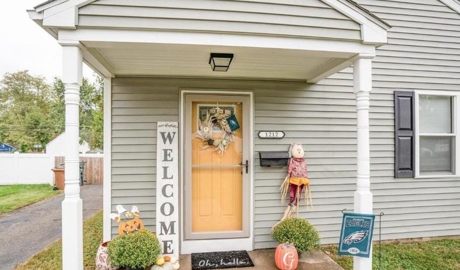 1212 JOHNSTON Ave, Abington, PA 19001 - 3 Beds, 2 Bath