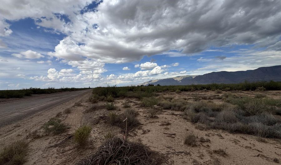 Anillo Del Oriente lot 7, Alamogordo, NM 88310 - 0 Beds, 0 Bath