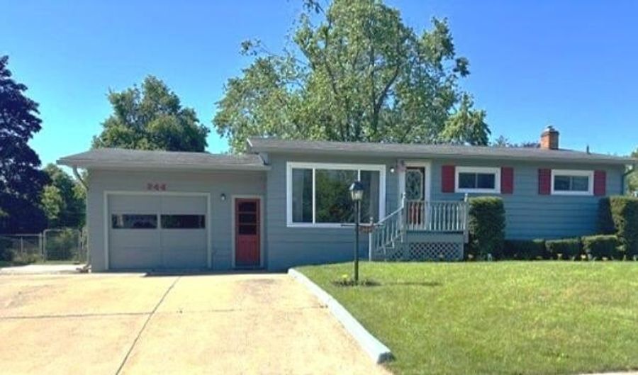 244 Mason St, Alpena, MI 49707 - 3 Beds, 2 Bath