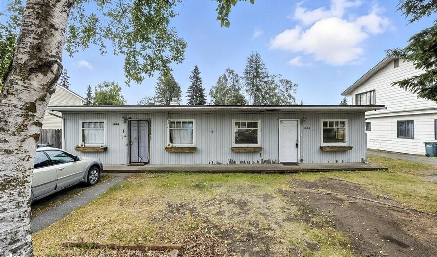 1806 Cleveland Ave, Anchorage, AK 99517 - 3 Beds, 2 Bath