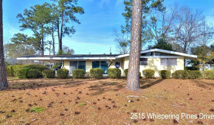 2515 WHISPERING PINES Rd, Albany, GA 31707 - 3 Beds, 2 Bath