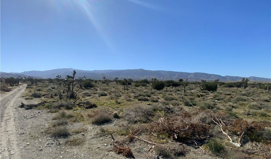 Air Expressway, Adelanto, CA 92301 - 0 Beds, 0 Bath