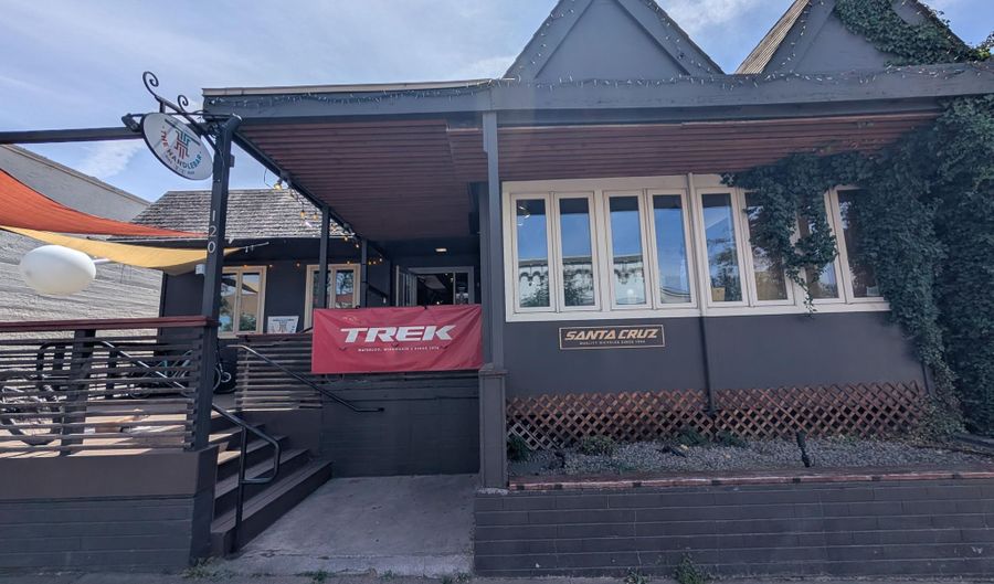 120 E Main St, Ashland, OR 97520 - 0 Beds, 0 Bath