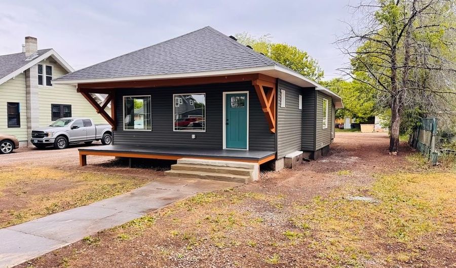 365 N University Ave, Blackfoot, ID 83221 - 3 Beds, 1 Bath
