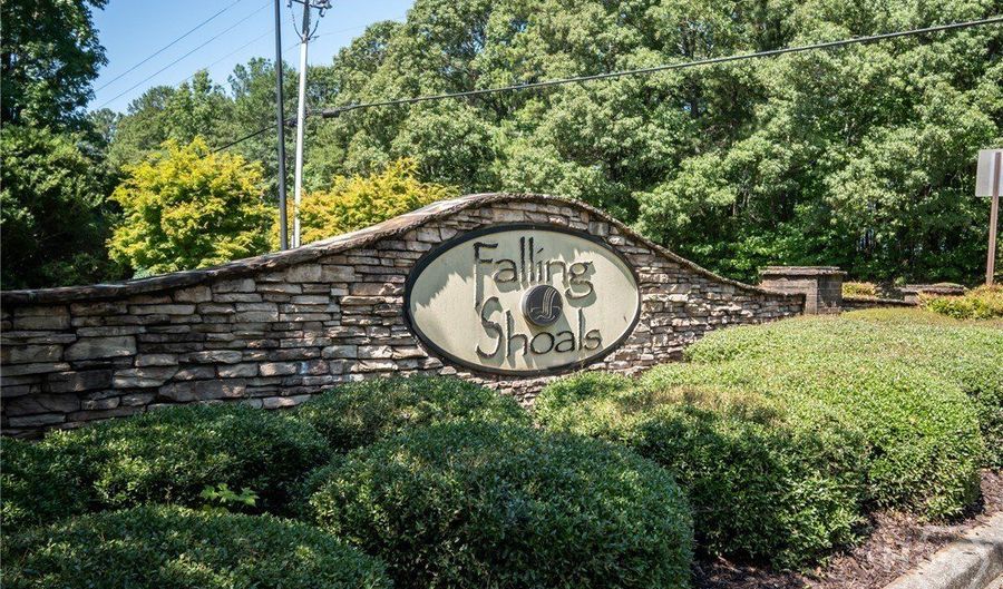 101 Falling Shoals Dr, Athens, GA 30605 - 4 Beds, 3 Bath
