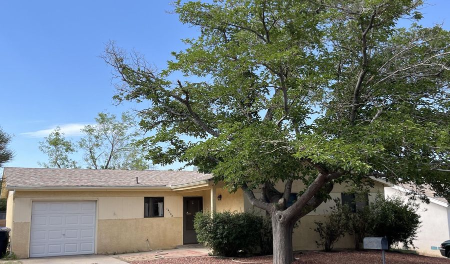 14108 Domingo Rd NE, Albuquerque, NM 87123 - 3 Beds, 2 Bath