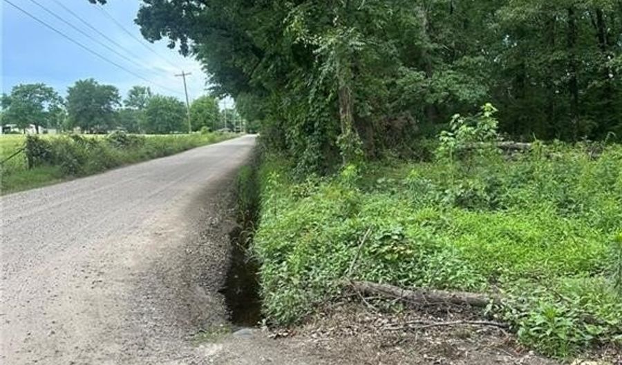 Lamb RD, Alma, AR 72921 - 0 Beds, 0 Bath