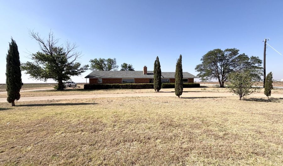 502 E F M 597, Abernathy, TX 79311 - 3 Beds, 3 Bath