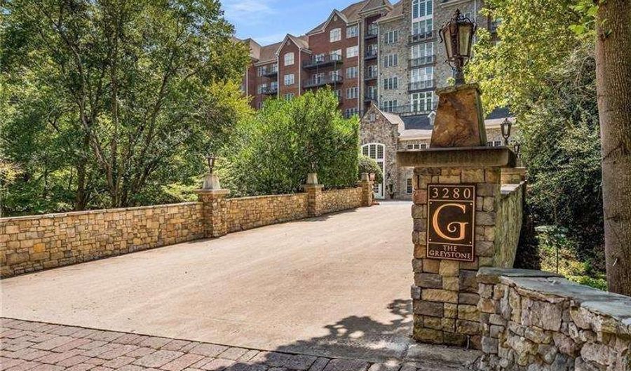 3280 Stillhouse 305, Atlanta, GA 30339 - 3 Beds, 4 Bath