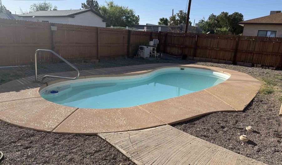 538 Linda Vista Dr, Alamogordo, NM 88310 - 3 Beds, 1 Bath