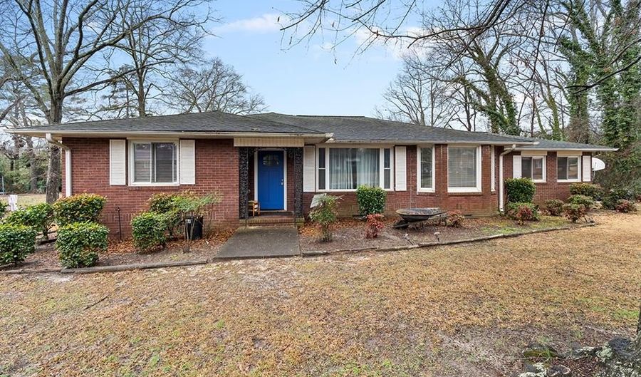 305 Forest Ln, Belton, SC 29627 - 3 Beds, 2 Bath
