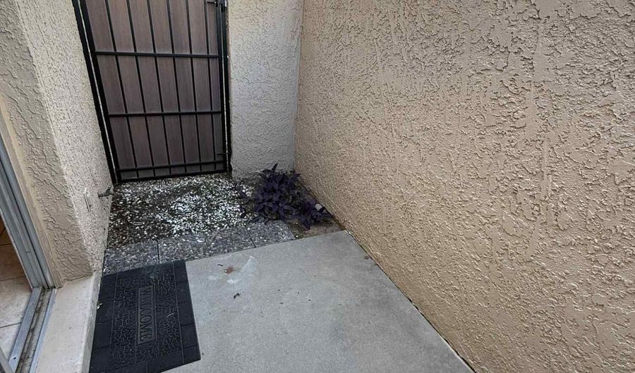 99 N COOPER Rd 124, Chandler, AZ 85225 - 2 Beds, 2 Bath