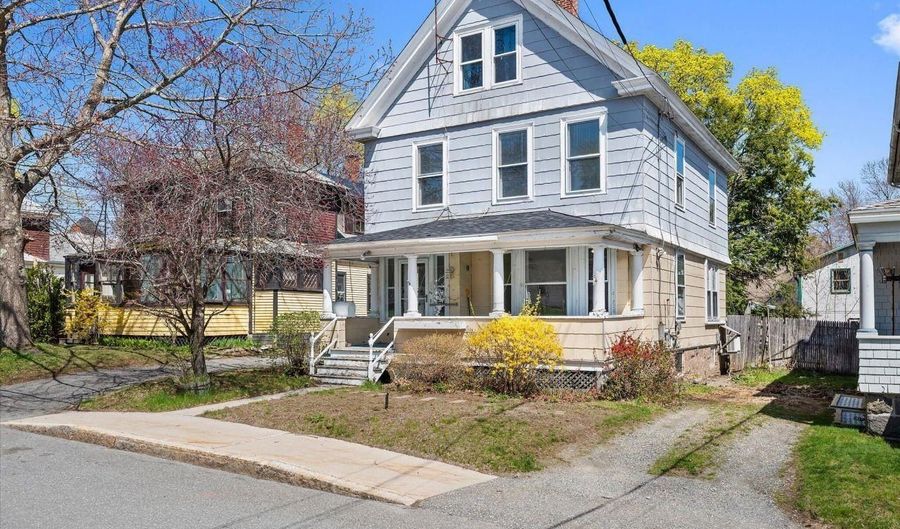 22 Ledgelawn Ave, Bar Harbor, ME 04609 - 4 Beds, 2 Bath