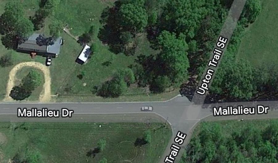 1043 Mallaieu Dr, Brookhaven, MS 39601 - 2 Beds, 2 Bath