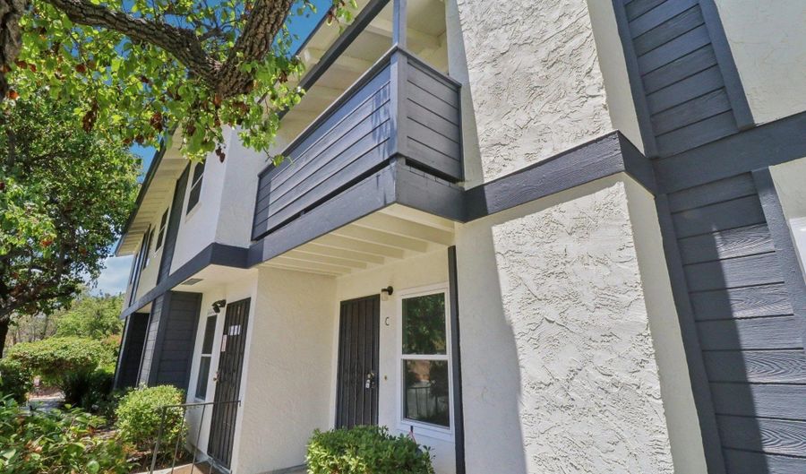 5890 Reo Ter C, San Diego, CA 92139 - 2 Beds, 3 Bath