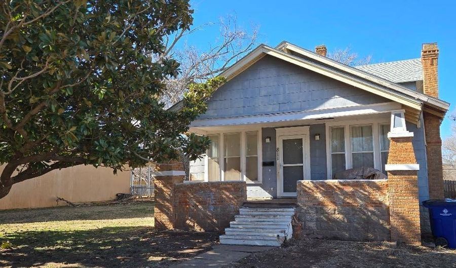 811 5th St, Alva, OK 73717 - 3 Beds, 2 Bath