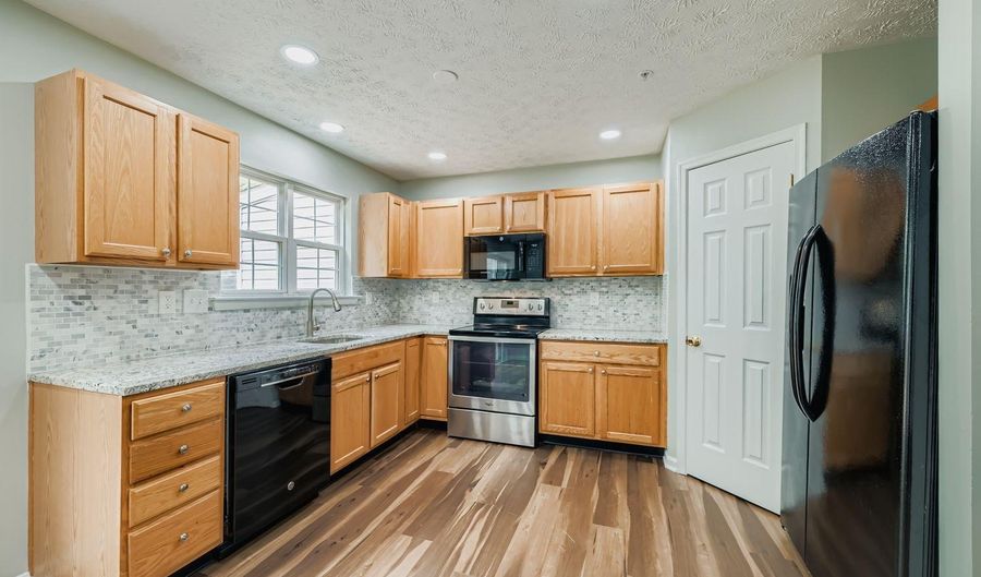 1152 SPLASHING BROOK Dr, Abingdon, MD 21009 - 3 Beds, 4 Bath