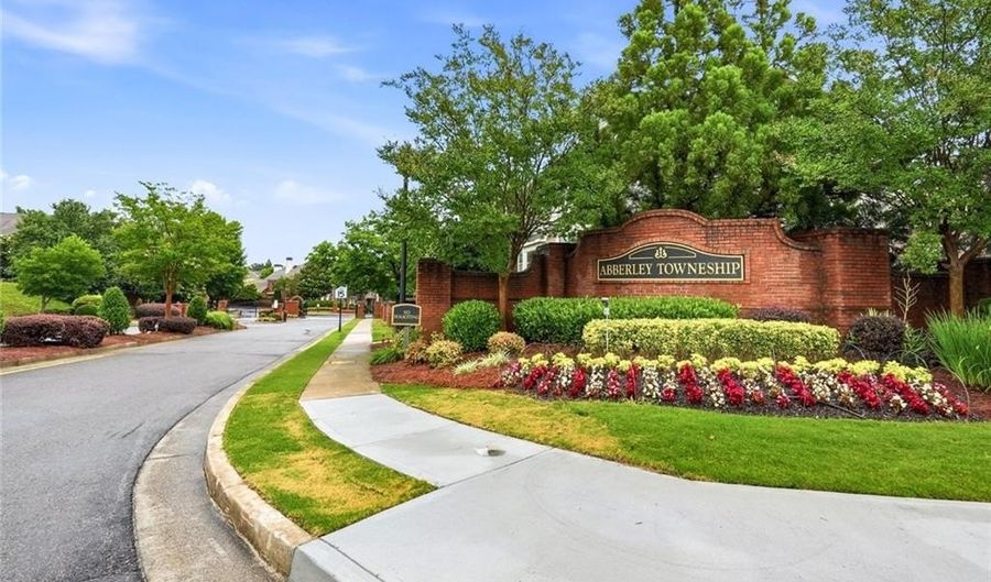 10722 Austen Bnd, Alpharetta, GA 30022 - 3 Beds, 3 Bath