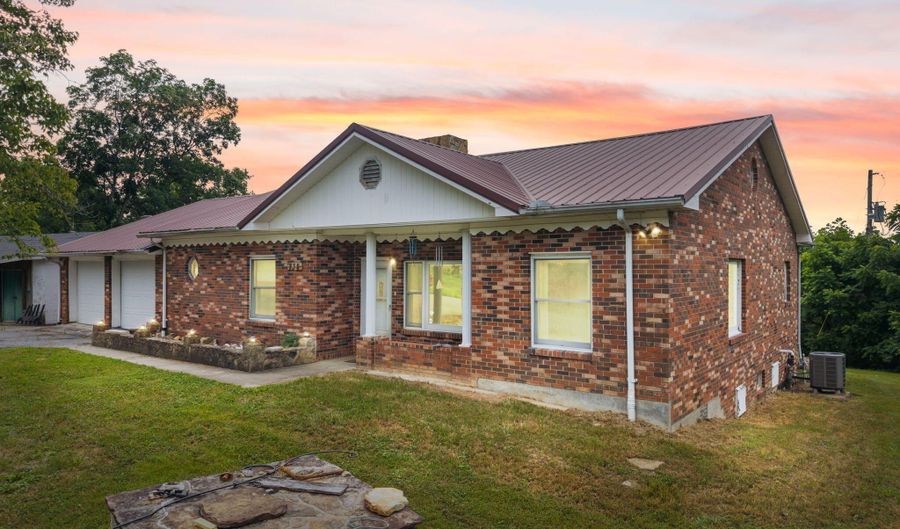 736 Caudill Rd, Beattyville, KY 41311 - 3 Beds, 2 Bath