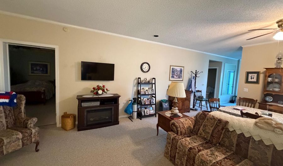 21 WHITBY Ln 195, Camden, DE 19934 - 2 Beds, 2 Bath