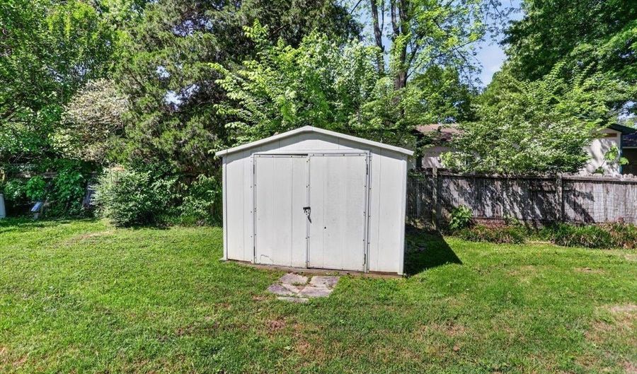 4153 BROOKHILL Ln, Bartlett, TN 38135 - 3 Beds, 2 Bath