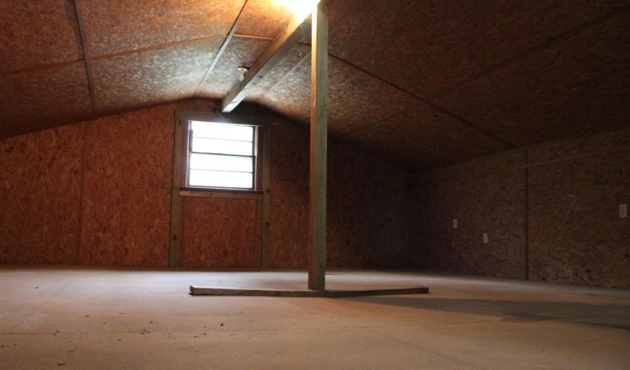 612 NE 2nd St, Arab, AL 35016 - 3 Beds, 2 Bath
