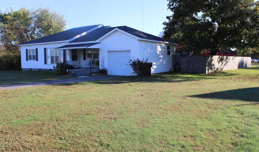 28008 Alabama Highway 251, Ardmore, AL 35739 - 2 Beds, 1 Bath