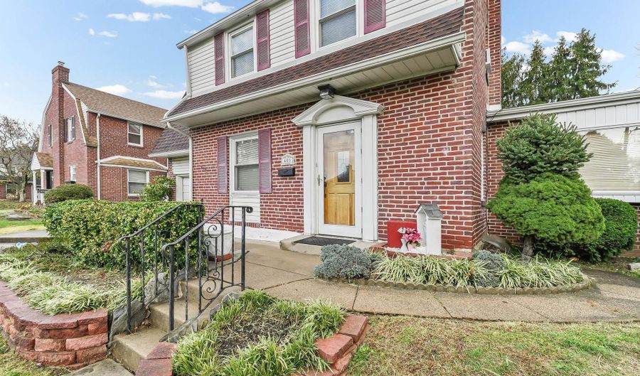 603 MONTANA Ave, Aldan, PA 19018 - 3 Beds, 2 Bath