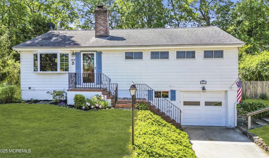 162 Delaware Ave, Atlantic Highlands, NJ 07716 - 3 Beds, 2 Bath