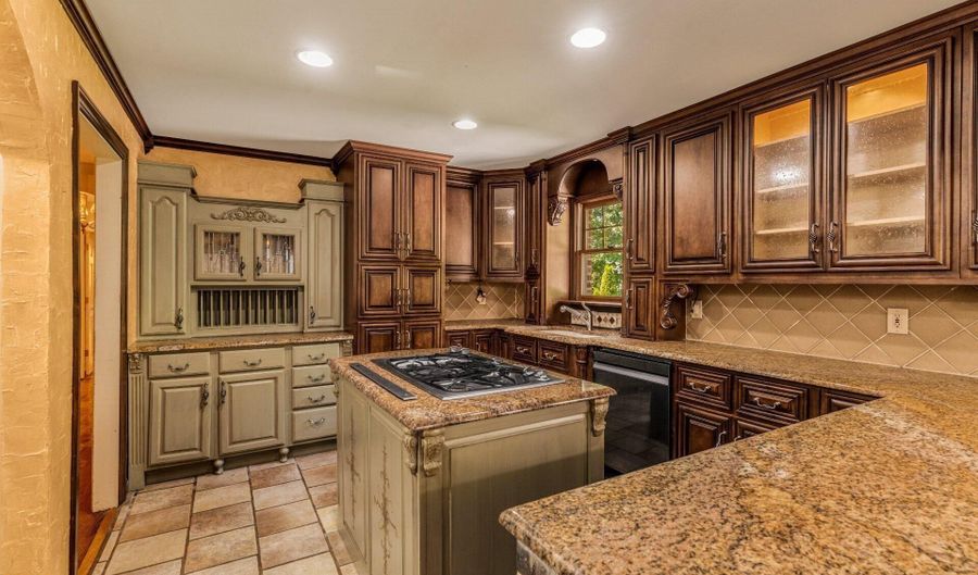 158 County Road 444, Athens, TN 37303 - 5 Beds, 4 Bath