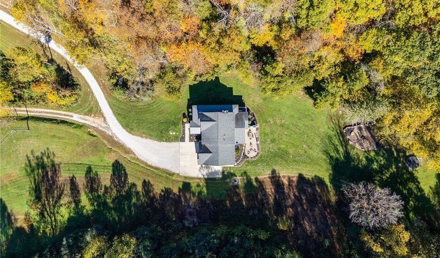 460 Cavill Creek Rd, Barboursville, WV 25504 - 5 Beds, 4 Bath
