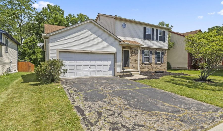 2392 Minerva Park Pl, Columbus, OH 43229 - 3 Beds, 3 Bath