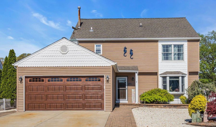 74 Ocean Gate Ave, Bayville, NJ 08721 - 4 Beds, 3 Bath