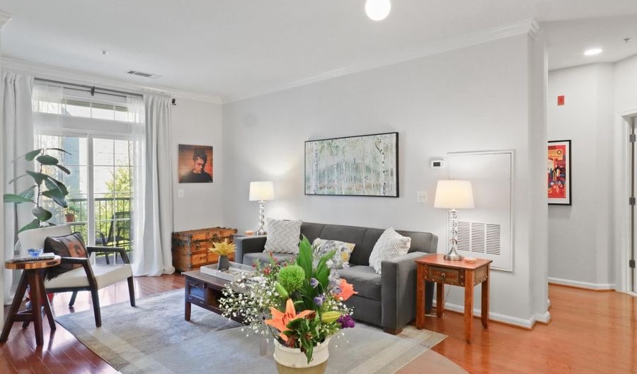 2465 ARMY NAVY Dr 1-203, Arlington, VA 22206 - 1 Beds, 1 Bath