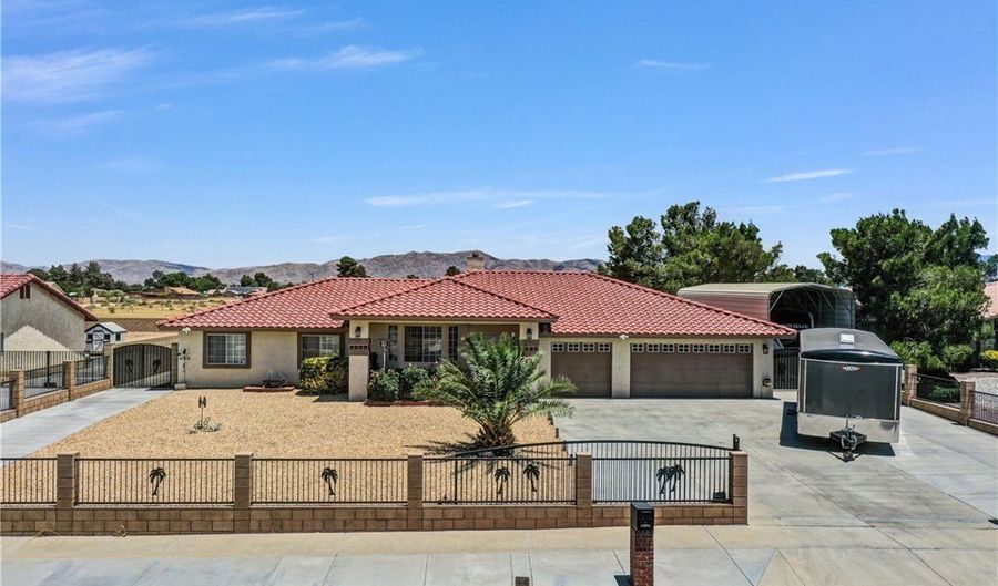 13931 Falling Leaf Rd, Apple Valley, CA 92307 - 4 Beds, 2 Bath