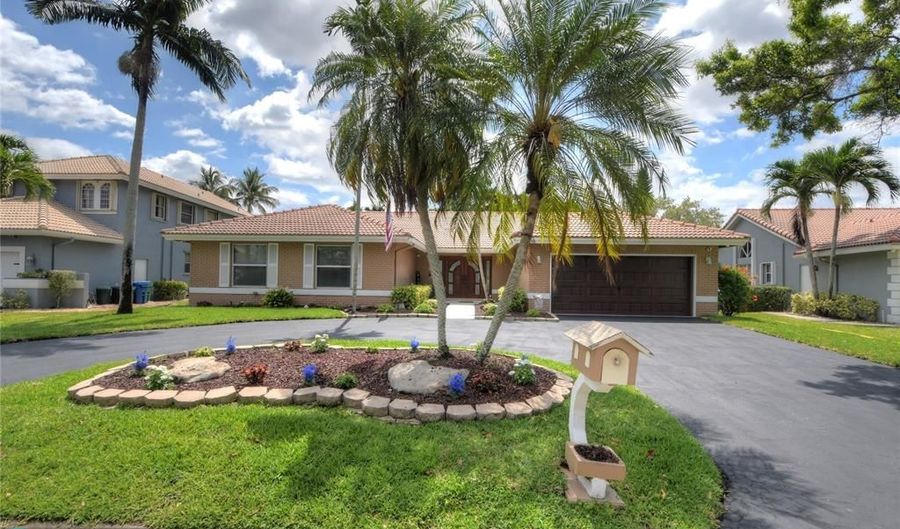11848 NW 2nd St, Coral Springs, FL 33071 - 4 Beds, 3 Bath
