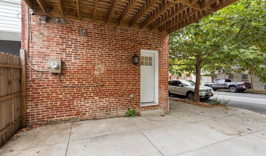 543 N KENWOOD Ave, Baltimore, MD 21205 - 3 Beds, 4 Bath
