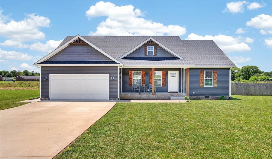 111 Willow Hill Ct, Auburn, KY 42206 - 3 Beds, 2 Bath