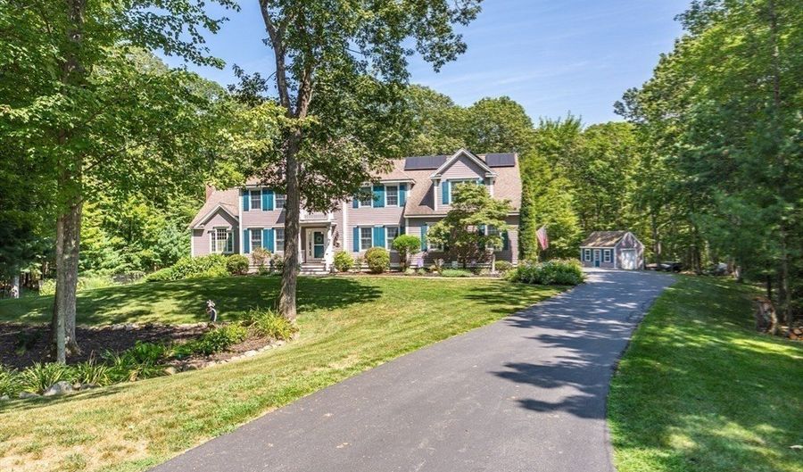 88 Drumlin Hill Rd, Bolton, MA 01740 - 5 Beds, 4 Bath