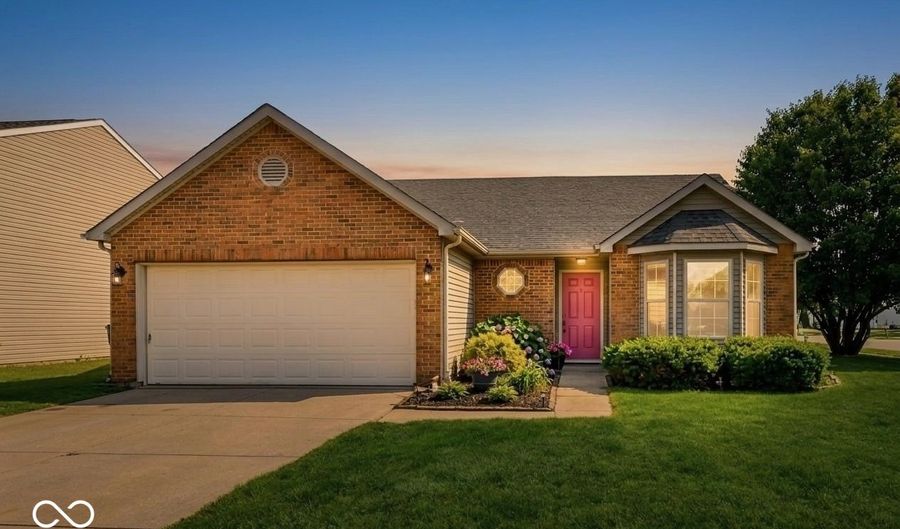 7055 Lesta Ct, Indianapolis, IN 46217 - 3 Beds, 2 Bath