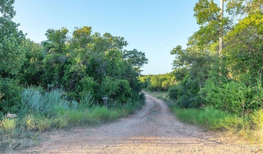 11569 County Road 356, Anson, TX 79501 - 3 Beds, 2 Bath