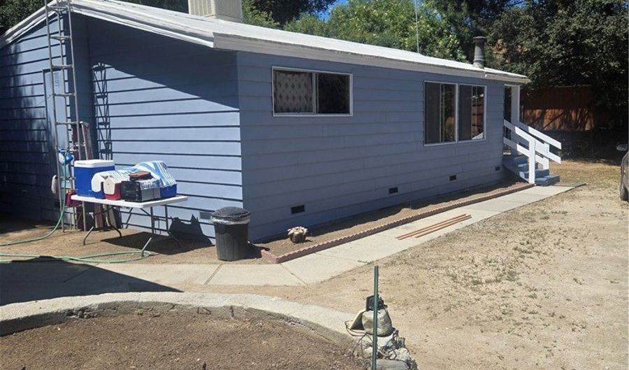 45700 Grouse St, Banning, CA 92220 - 2 Beds, 1 Bath
