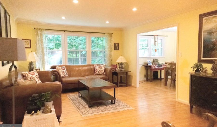 6602 TUSCULUM Rd, Bethesda, MD 20817 - 5 Beds, 3 Bath