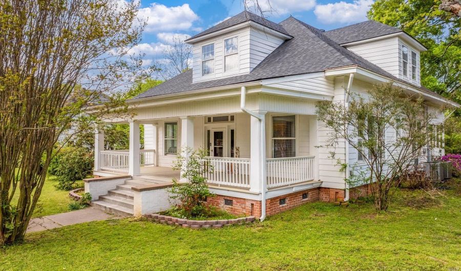 405 Ave 1 NE, Atkins, AR 72823 - 3 Beds, 2 Bath